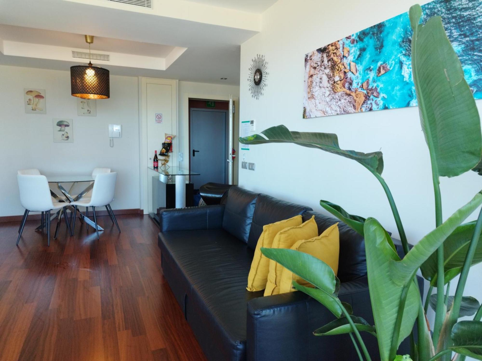 Amazing Sunset Views In The Mediterranean Apart/ Appartement Sant Adria de Besos Buitenkant foto